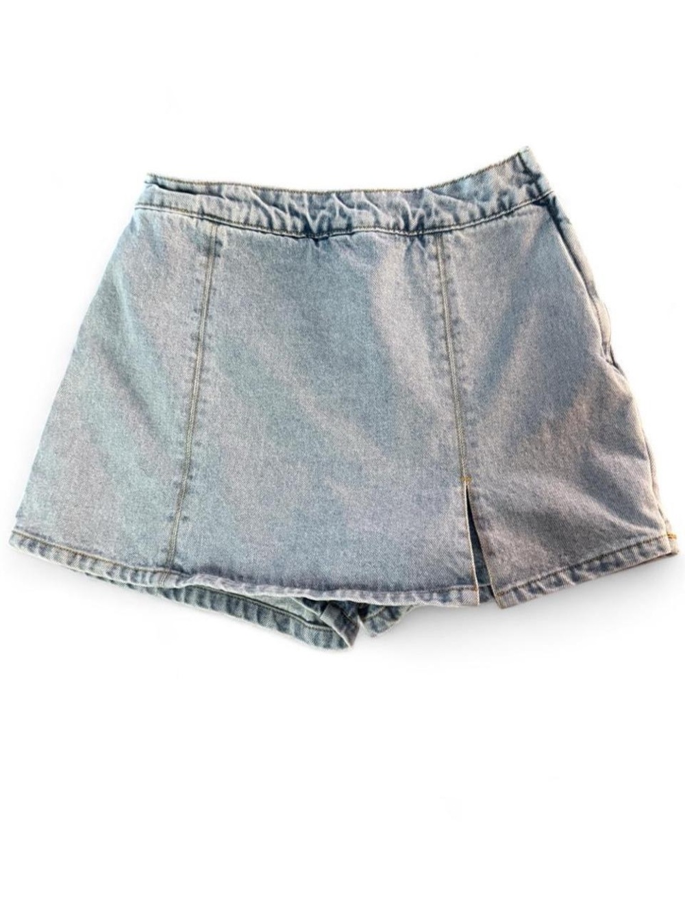 English Factory Kiara Denim Skort Size Small NWT Light Wash Mini Streetwear